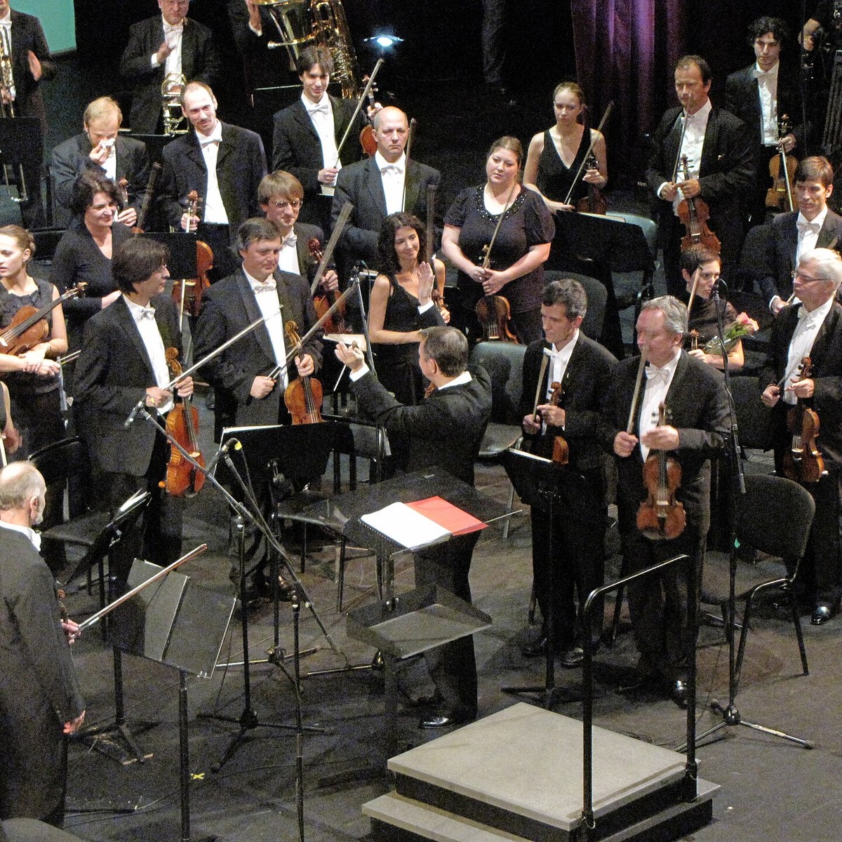 Подробнее о статье Весь Рахманинов за два вечера: Михаил Плетнёв и Kent Nagano — пять сочинений для фортепиано с оркестром на видеоплатформе «Орфей»